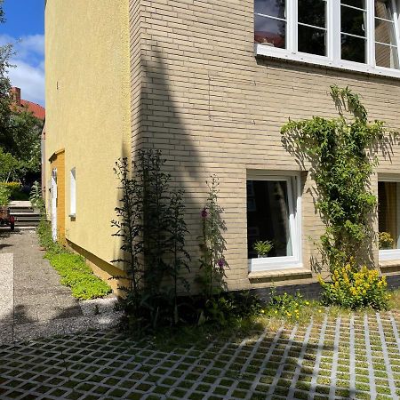 Gemuetliche Sanierte 1 Zimmer Wohnung Mit Privatem Parkplatz Im Zentrum Kiel Buitenkant foto